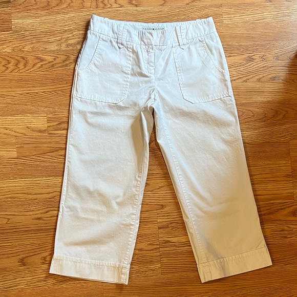 Tommy Hilfiger Capris - Picture 2 of 10